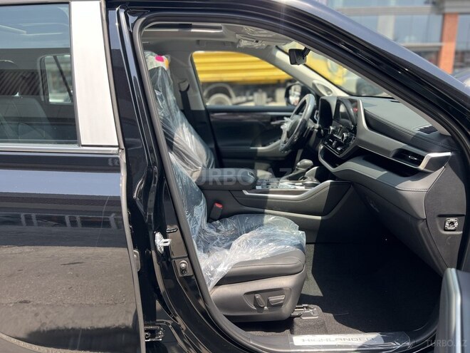 Toyota Highlander-8