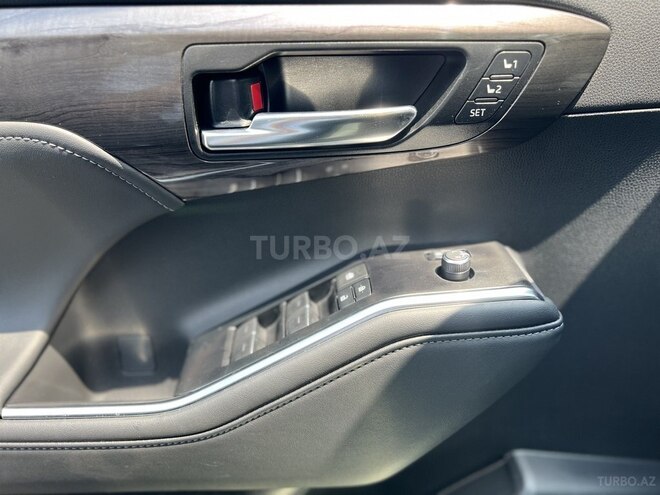 Toyota Highlander-17