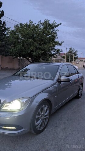 Mercedes C 220 d 2012, 240,000 km - 2.2 l - Bakı