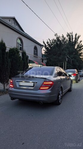 Mercedes C 220 d 2012, 240,000 km - 2.2 l - Bakı