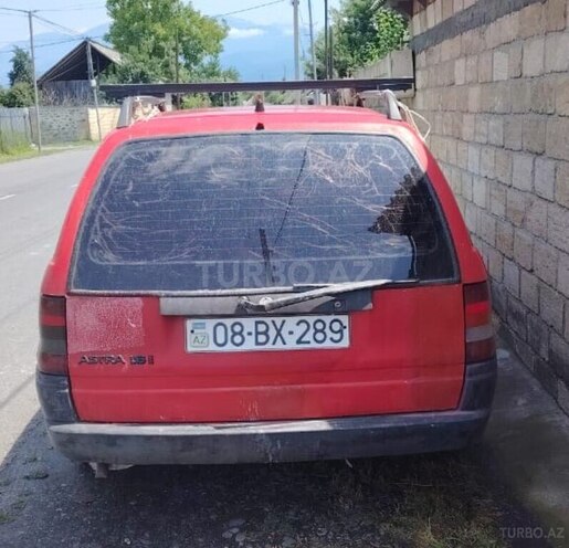 Opel Astra 1993, 498,029 km - 1.6 l - Balakən