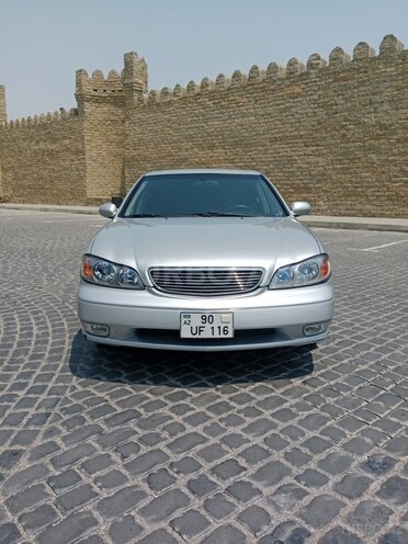 Nissan Maxima-1