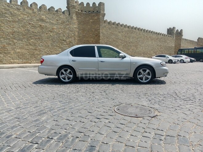 Nissan Maxima-4