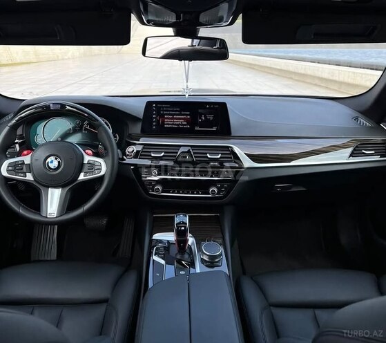 BMW 530 2019, 98,000 km - 2.0 л - Bakı