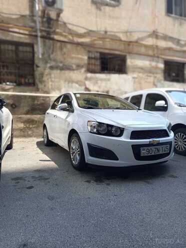 Chevrolet Aveo-3