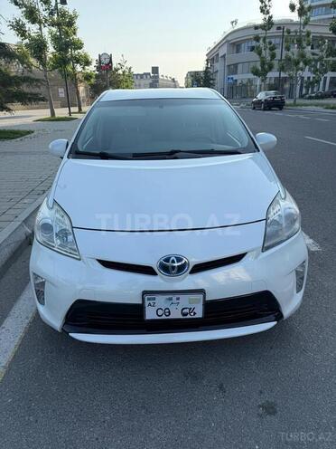 Toyota Prius-1