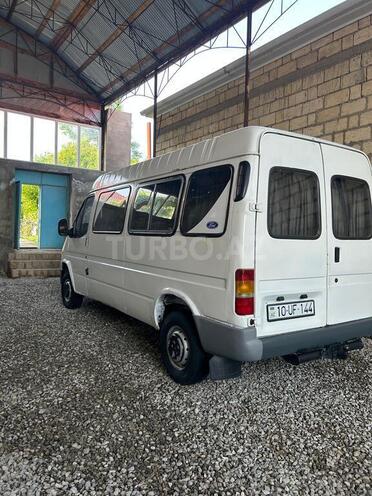 Ford Transit 1995, 450,000 km - 2.5 l - Qobustan