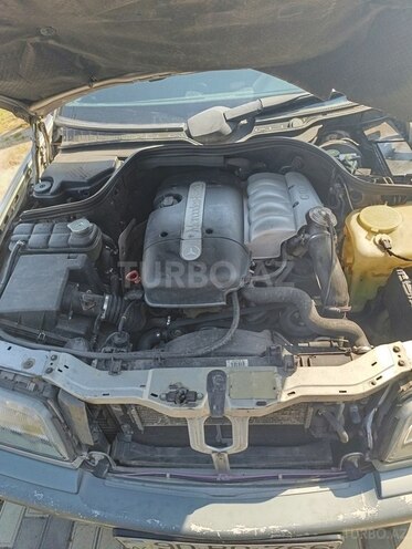 Mercedes C 220 d 2000, 560,000 km - 2.2 л - Bakı