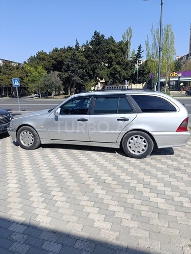 Mercedes C 220 d 2000, 560,000 km - 2.2 л - Bakı
