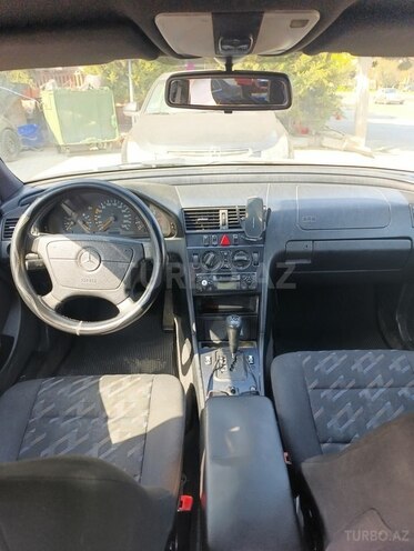 Mercedes C 220 d 2000, 560,000 km - 2.2 л - Bakı