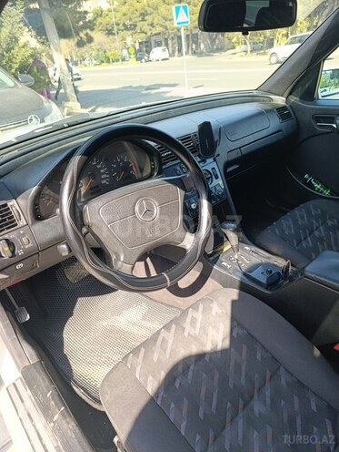 Mercedes C 220 d 2000, 560,000 km - 2.2 л - Bakı
