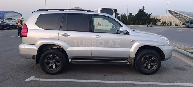 Toyota Land Cruiser Prado 2005, 243,000 km - 2.7 л - Bakı