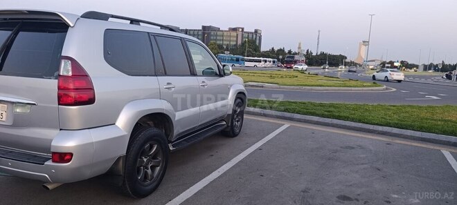 Toyota Land Cruiser Prado 2005, 243,000 km - 2.7 л - Bakı