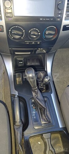 Toyota Land Cruiser Prado 2005, 243,000 km - 2.7 л - Bakı
