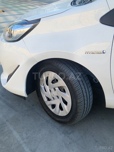 Toyota Aqua 2019, 52,000 km - 1.5 l - Bakı