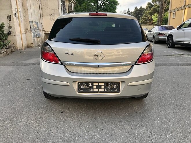 Opel Astra 2009, 226,500 km - 1.4 l - Bakı