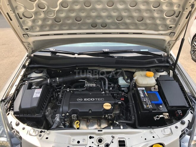 Opel Astra 2009, 226,500 km - 1.4 l - Bakı