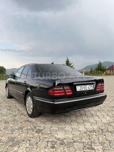 Mercedes E 240 1998, 400,000 km - 2.4 l - Gədəbəy