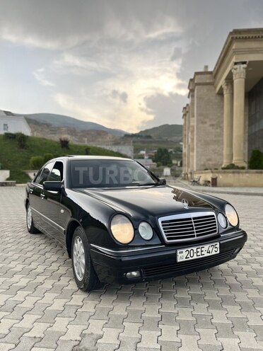 Mercedes E 240 1998, 400,000 km - 2.4 l - Gədəbəy