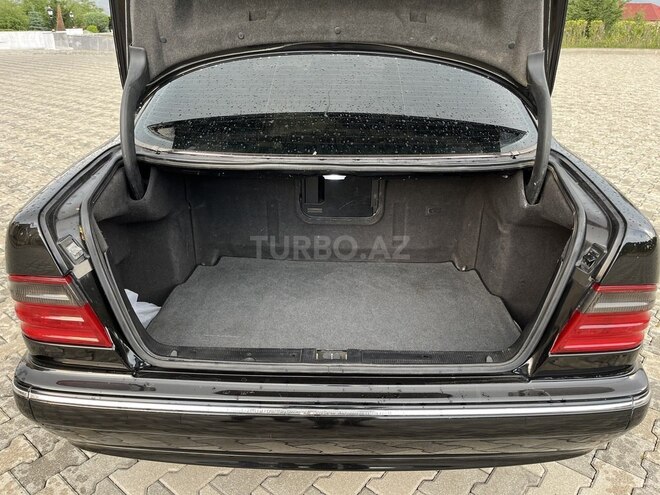 Mercedes E 240 1998, 400,000 km - 2.4 l - Gədəbəy