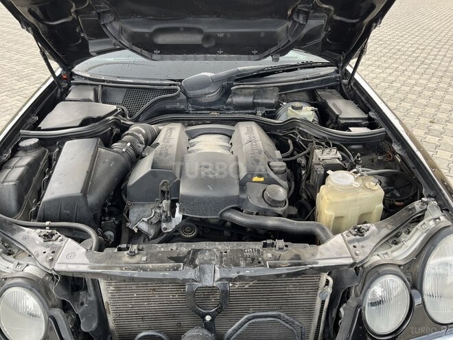 Mercedes E 240 1998, 400,000 km - 2.4 l - Gədəbəy