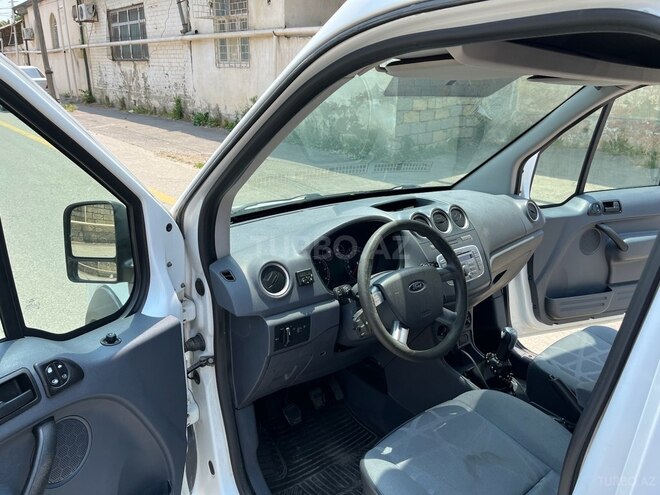Ford Tourneo Connect 2011, 213,000 km - 1.8 l - Bakı