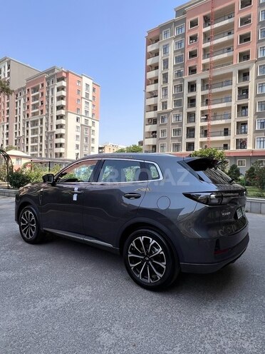 Changan Qiyuan Q05-3