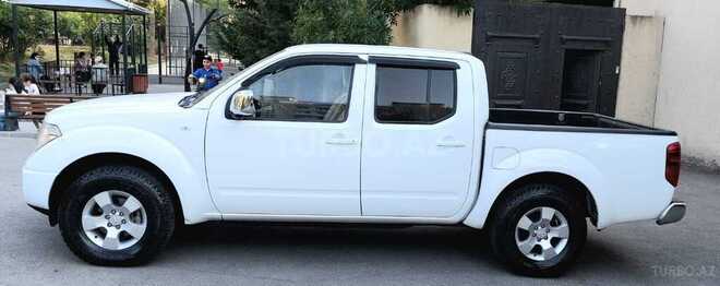 Nissan Navara 2014, 320,150 km - 2.5 l - Bakı
