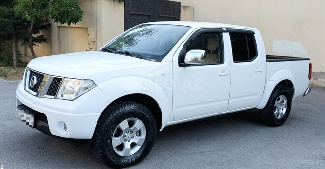 Nissan Navara 2014, 320,150 km - 2.5 l - Bakı