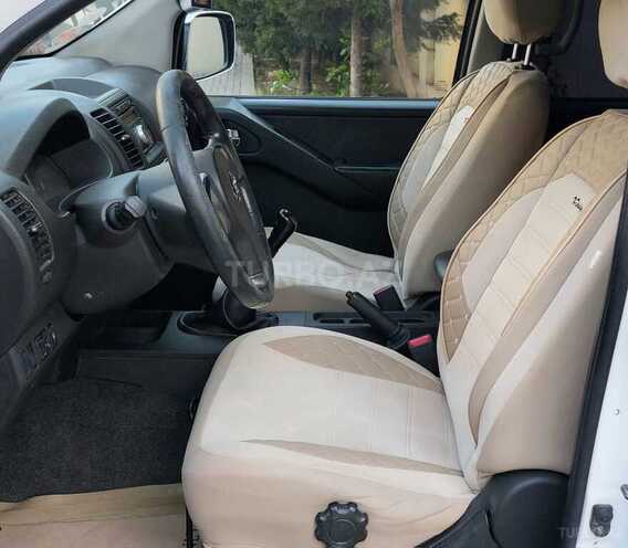 Nissan Navara 2014, 320,150 km - 2.5 l - Bakı
