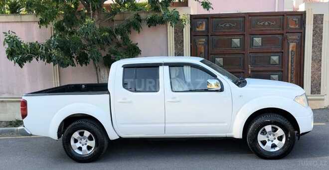 Nissan Navara 2014, 320,150 km - 2.5 l - Bakı