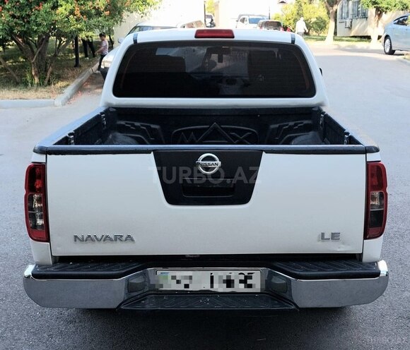 Nissan Navara 2014, 320,150 km - 2.5 l - Bakı