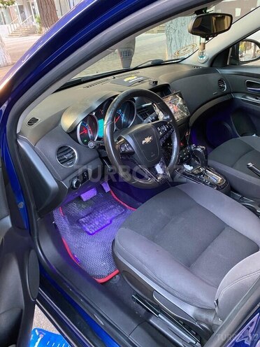 Chevrolet Cruze 2013, 374,650 km - 1.4 л - Sumqayıt