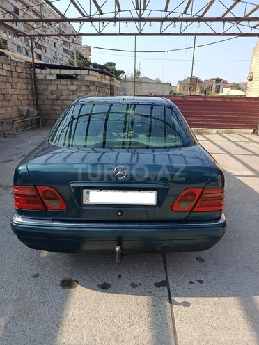 Mercedes E 220 d 1998, 354,721 km - 2.2 l - Bakı