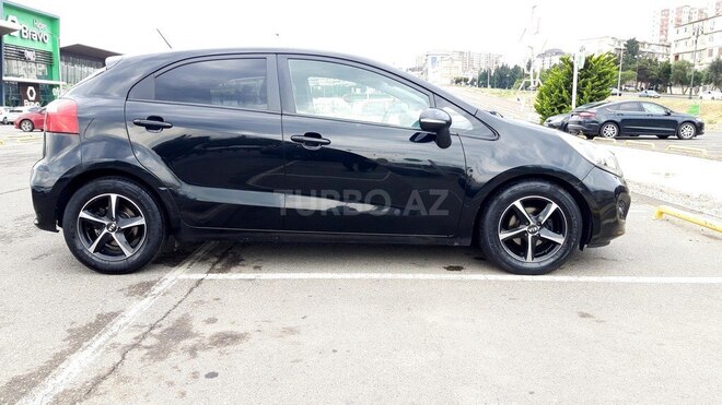 Kia Rio 2012, 312,000 km - 1.1 л - Bakı