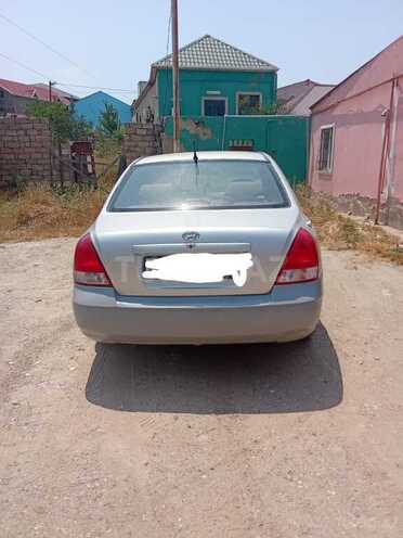 Hyundai Elantra 2001, 300,000 km - 2.0 l - Bakı