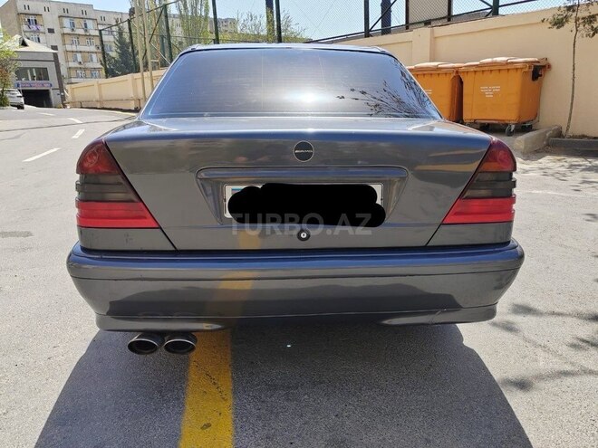 Mercedes C 200-4