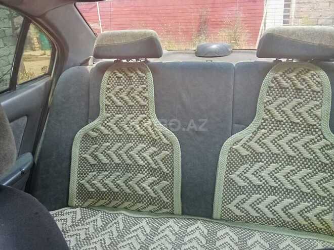 Hyundai Elantra 2001, 300,000 km - 2.0 l - Bakı