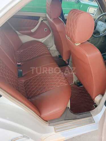 Mercedes C 230 1998, 267,285 km - 2.3 л - Saatlı