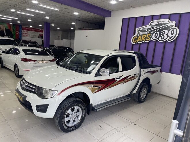 Mitsubishi L200-6