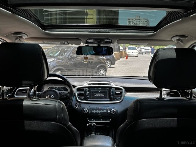 Kia Sorento-7