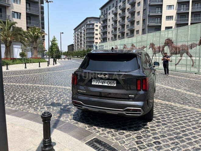 Kia Sorento 2023, 8,000 km - 1.6 л - Bakı