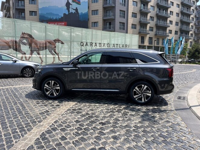Kia Sorento 2023, 8,000 km - 1.6 л - Bakı