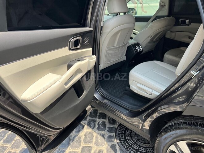 Kia Sorento 2023, 8,000 km - 1.6 л - Bakı