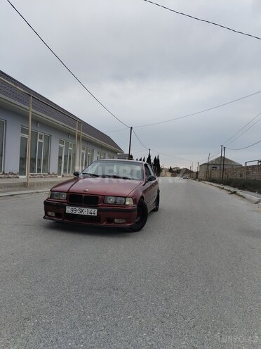 BMW 318 1992, 444,000 km - 1.8 l - Bakı