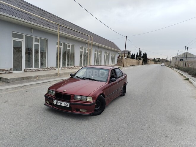 BMW 318 1992, 444,000 km - 1.8 l - Bakı