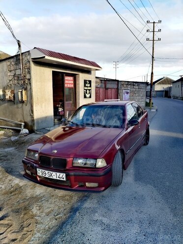 BMW 318 1992, 444,000 km - 1.8 l - Bakı
