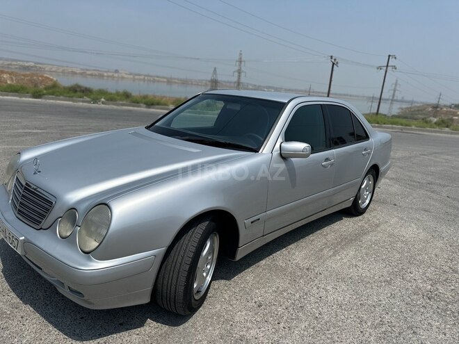 Mercedes E 220 d 2001, 453,448 km - 2.2 l - Bakı