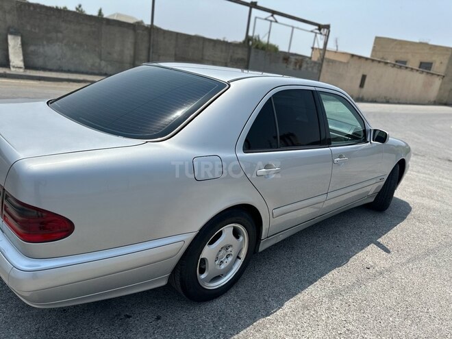 Mercedes E 220 d 2001, 453,448 km - 2.2 l - Bakı