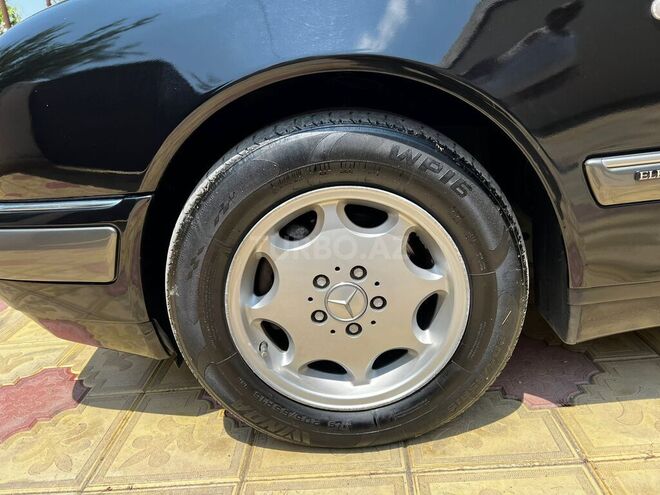 Mercedes E 220 d 1998, 344,000 km - 2.2 l - Gəncə